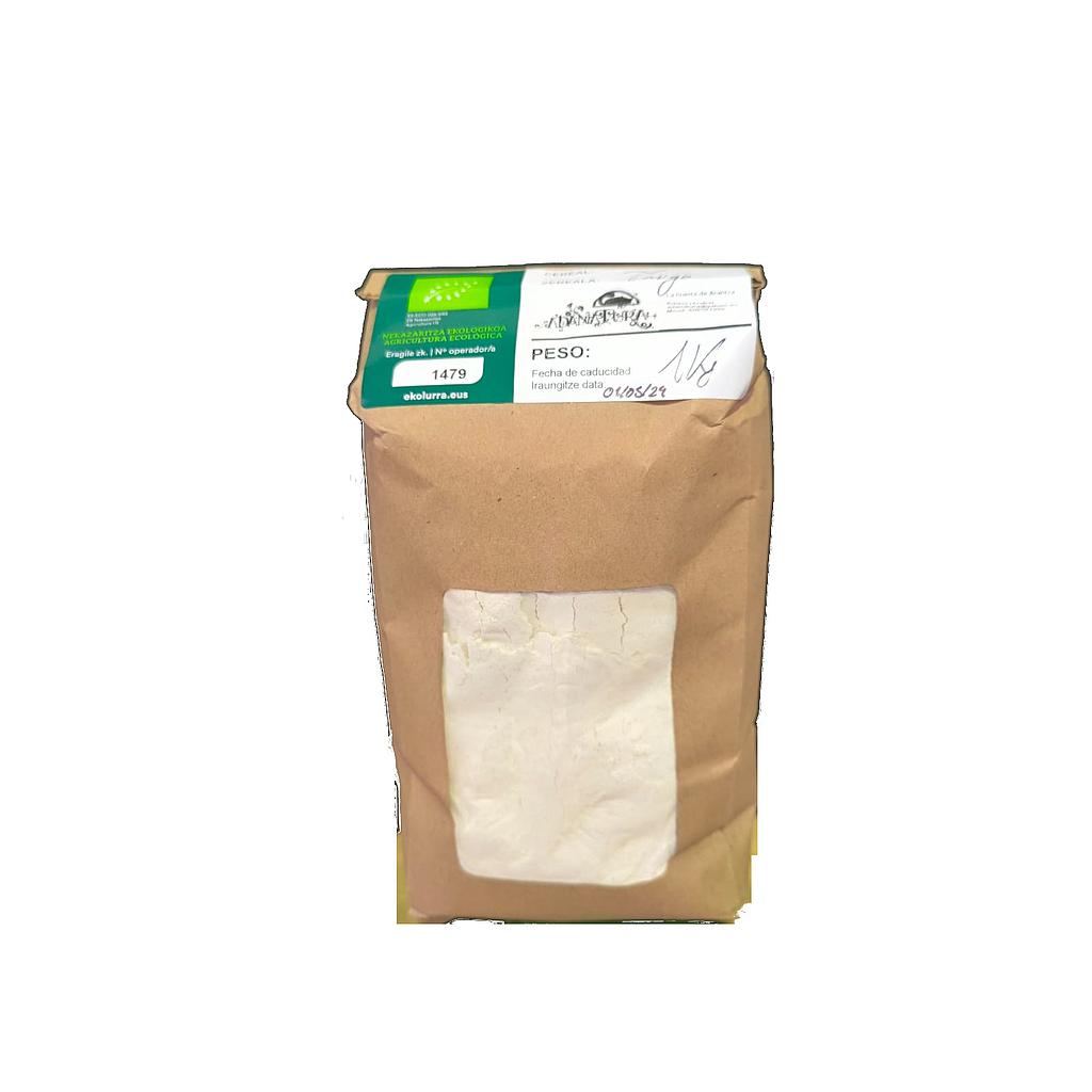 HARINA DE TRIGO SEMI-INTEGRAL Adanatura (1kg)